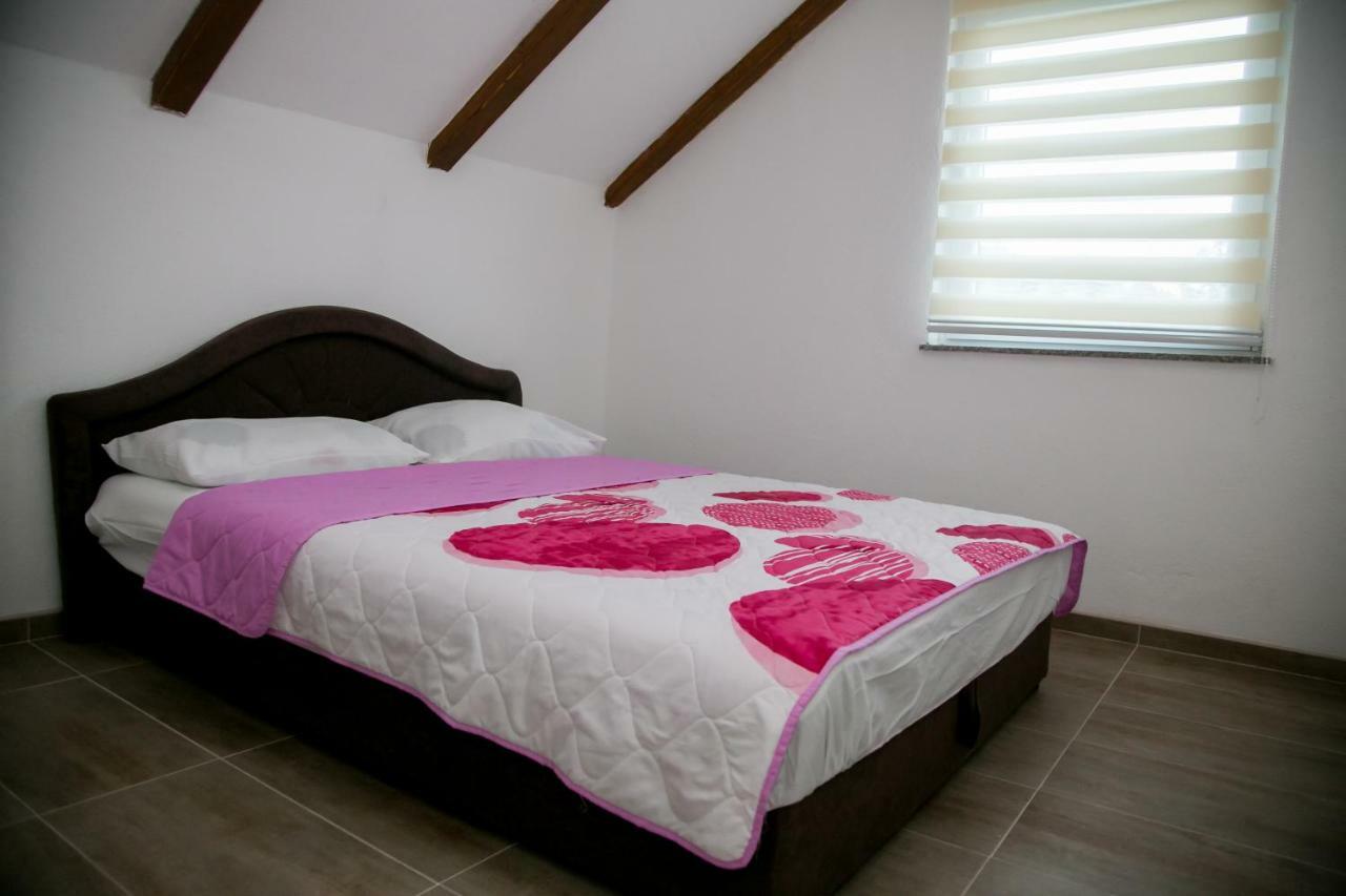 Nektar Park Villa Sara บีฮัช ภายนอก รูปภาพ