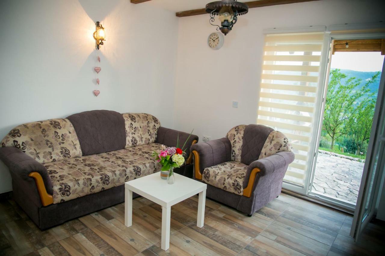 Nektar Park Villa Sara บีฮัช ภายนอก รูปภาพ